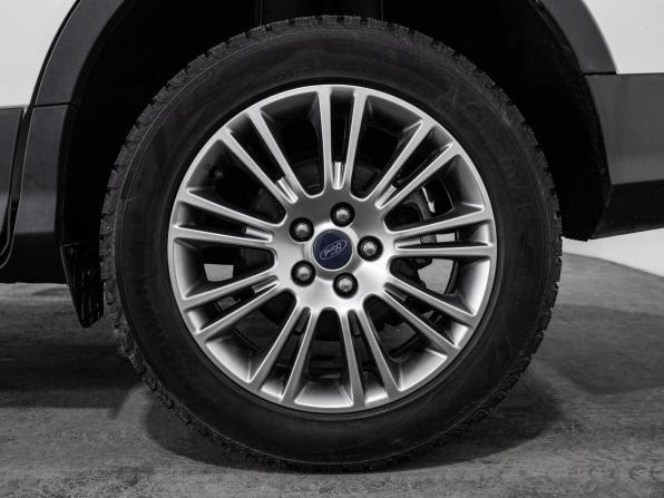 Ford Kuga II с пробегом 2013 года, цена 1 400 000 рублей, 92957 км, внедорожник, Автокод Объявления