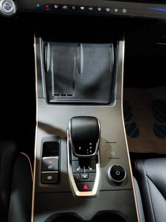 Omoda C5 I Рестайлинг с пробегом 2024 года, цена 2 100 000 рублей, 16788 км, внедорожник, Автокод Объявления