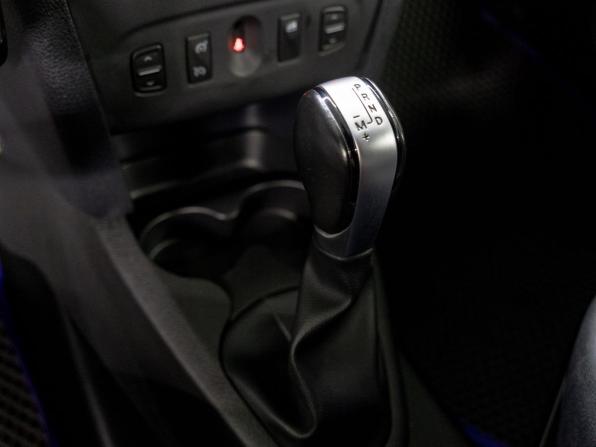 Renault Sandero II Рестайлинг с пробегом 2021 года, цена 1 579 000 рублей, 52154 км, хэтчбек, Автокод Объявления