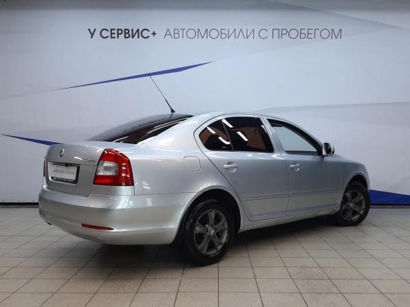 Skoda Octavia II (A5) Рестайлинг с пробегом 2011 года, цена 670 000 рублей, 213503 км, лифтбек, Автокод Объявления