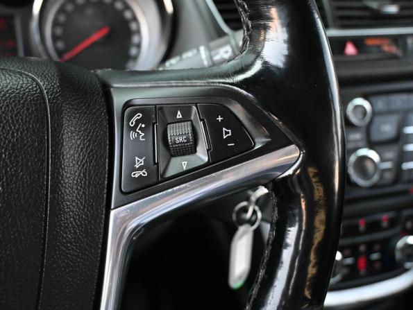 Opel Mokka I с пробегом 2014 года, цена 1 069 000 рублей, 151305 км, внедорожник, Автокод Объявления