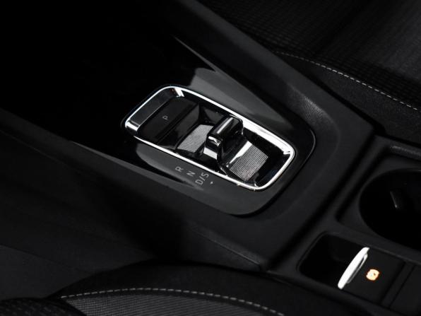 Skoda Octavia IV (A8) с пробегом 2021 года, цена 2 100 000 рублей, 95950 км, лифтбек, Автокод Объявления