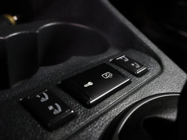 Skoda Fabia II Рестайлинг с пробегом 2012 года, цена 479 000 рублей, 311171 км, хэтчбек, Автокод Объявления
