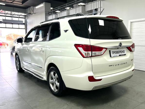 SsangYong Korando Turismo I Рестайлинг с пробегом 2018 года, цена 3 000 000 рублей, 124359 км, минивэн, Автокод Объявления