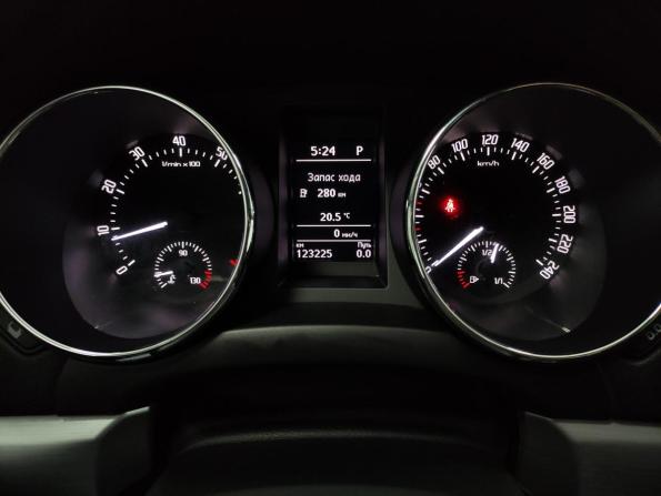 Skoda Yeti I Рестайлинг с пробегом 2014 года, цена 1 150 000 рублей, 123200 км, внедорожник, Автокод Объявления