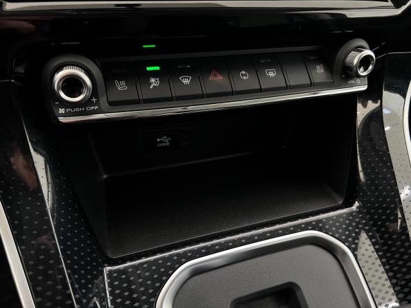 Haval M6 II с пробегом 2023 года, цена 1 790 000 рублей, 37860 км, внедорожник, Автокод Объявления