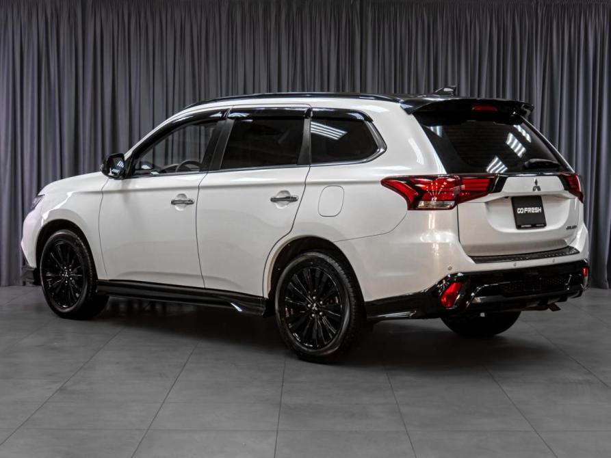 Mitsubishi Outlander III Рестайлинг 3 Тюмень  - изображение 2