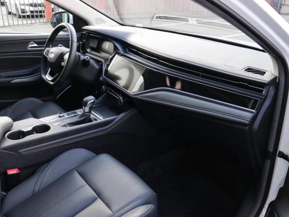 Omoda S5 с пробегом 2024 года, цена 1 570 000 рублей, 7875 км, седан, Автокод Объявления