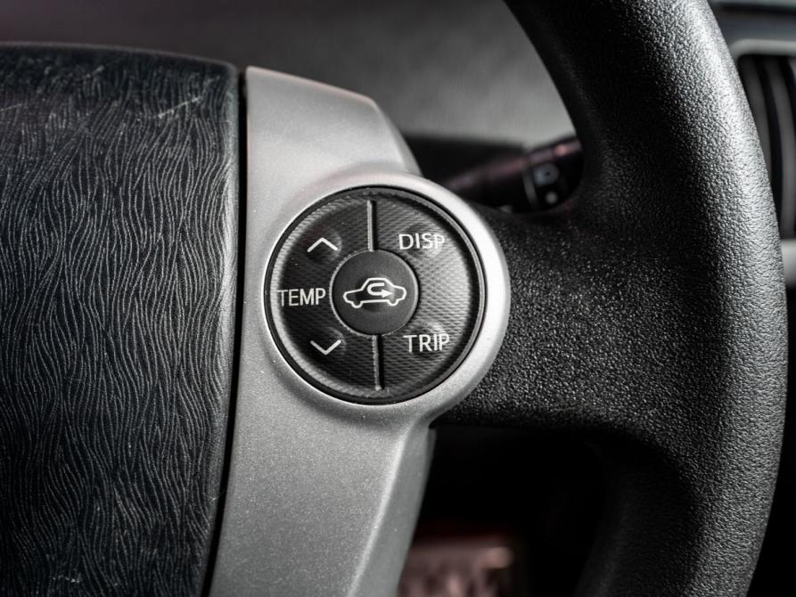 Toyota Prius III Рестайлинг (XW30) Чита  - изображение 10