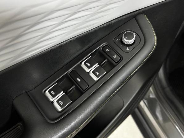 Geely Binyue I Рестайлинг 2 с пробегом 2023 года, цена 1 899 000 рублей, 53000 км, внедорожник, Автокод Объявления