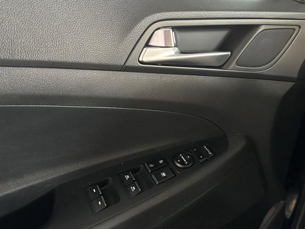 Hyundai Tucson III Рестайлинг с пробегом 2020 года, цена 2 210 000 рублей, 106358 км, внедорожник, Автокод Объявления