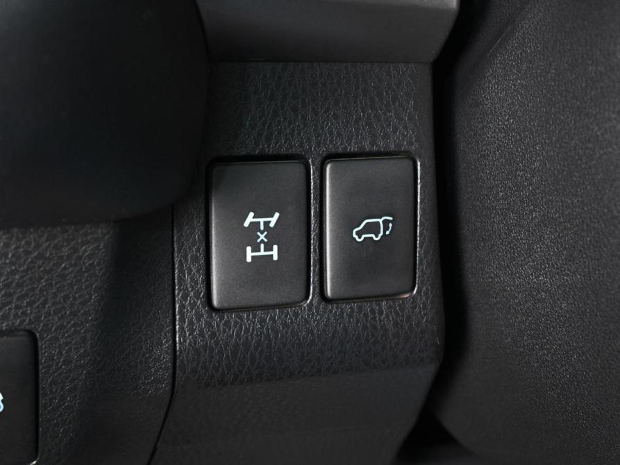 Toyota RAV4 IV (XA40) Рестайлинг Ростов-на-Дону  - изображение 17