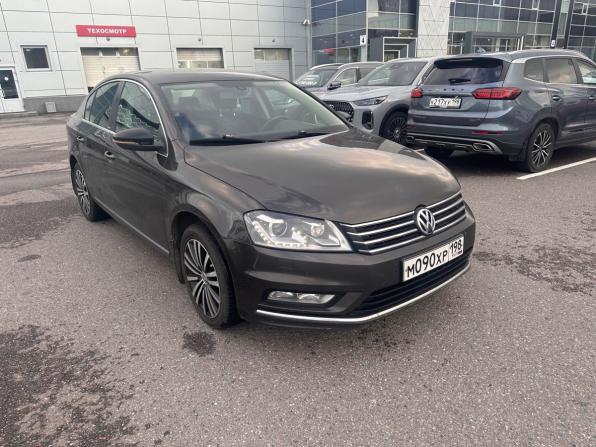 Volkswagen Passat B7 с пробегом 2014 года, цена 760 000 рублей, 218000 км, седан, Автокод Объявления