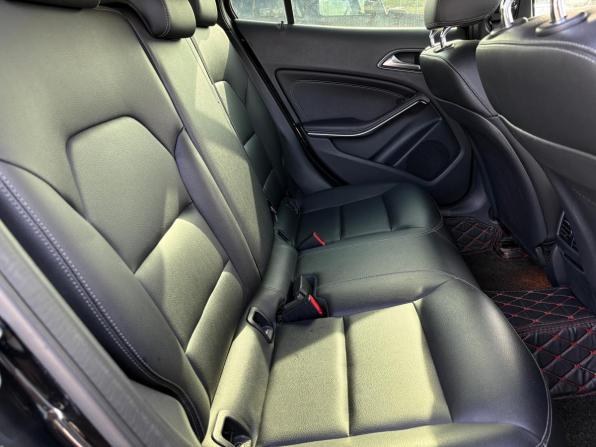 Mercedes-Benz GLA I (X156) с пробегом 2015 года, цена 1 700 000 рублей, 246083 км, внедорожник, Автокод Объявления