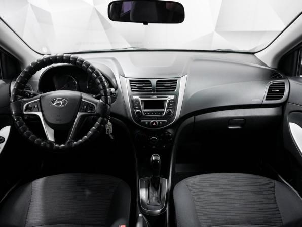Hyundai Solaris I Рестайлинг с пробегом 2015 года, цена 1 188 000 рублей, 99150 км, седан, Автокод Объявления