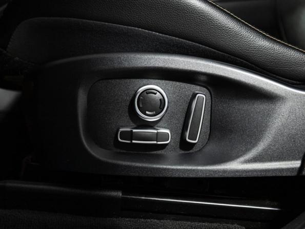 Jaguar F-Pace I с пробегом 2019 года, цена 2 849 700 рублей, 143404 км, внедорожник, Автокод Объявления