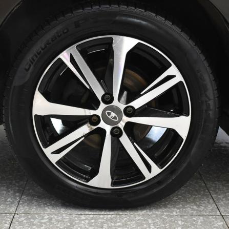 Lada (ВАЗ) Vesta I с пробегом 2022 года, цена 930 000 рублей, 103579 км, седан, Автокод Объявления