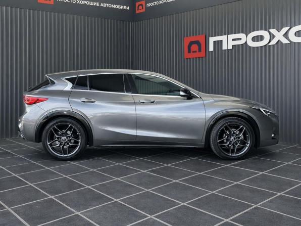 Infiniti Q30 с пробегом 2019 года, цена 2 697 000 рублей, 89173 км, хэтчбек, Автокод Объявления