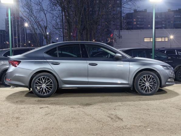 Skoda Octavia IV (A8) с пробегом 2022 года, цена 2 459 000 рублей, 95000 км, лифтбек, Автокод Объявления