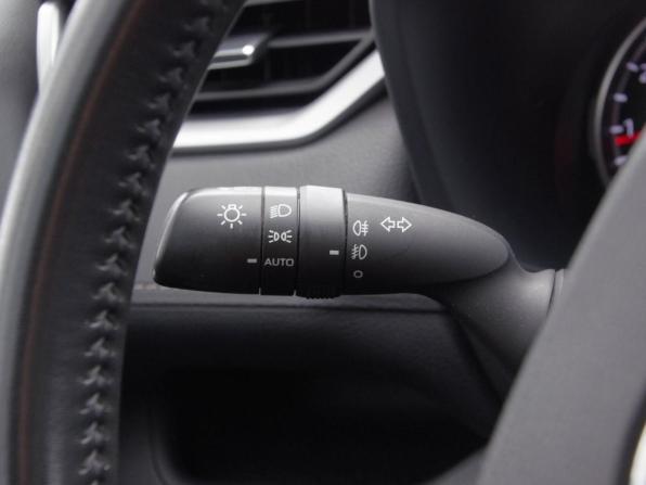 Toyota RAV4 V (XA50) с пробегом 2021 года, цена 3 450 000 рублей, 56713 км, внедорожник, Автокод Объявления