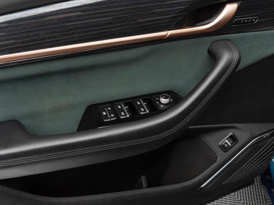 Geely Monjaro I Москва  - изображение 16