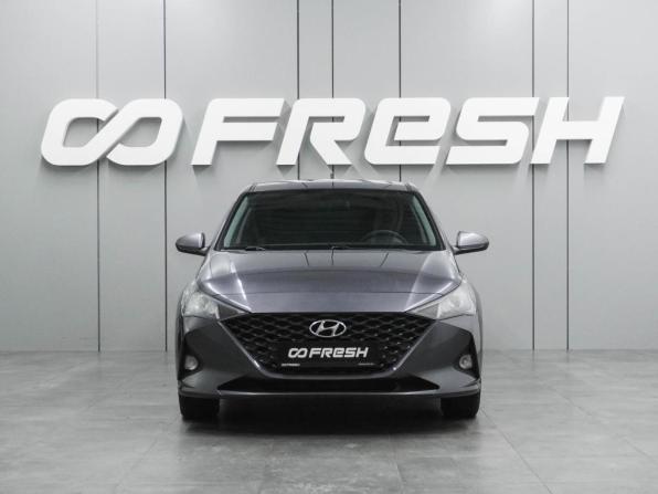 Hyundai Solaris II Рестайлинг с пробегом 2021 года, цена 1 339 000 рублей, 195135 км, седан, Автокод Объявления
