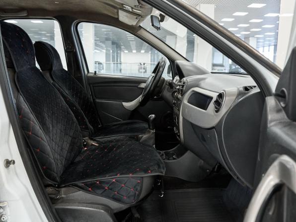 Renault Logan I Рестайлинг с пробегом 2012 года, цена 250 000 рублей, 177252 км, седан, Автокод Объявления