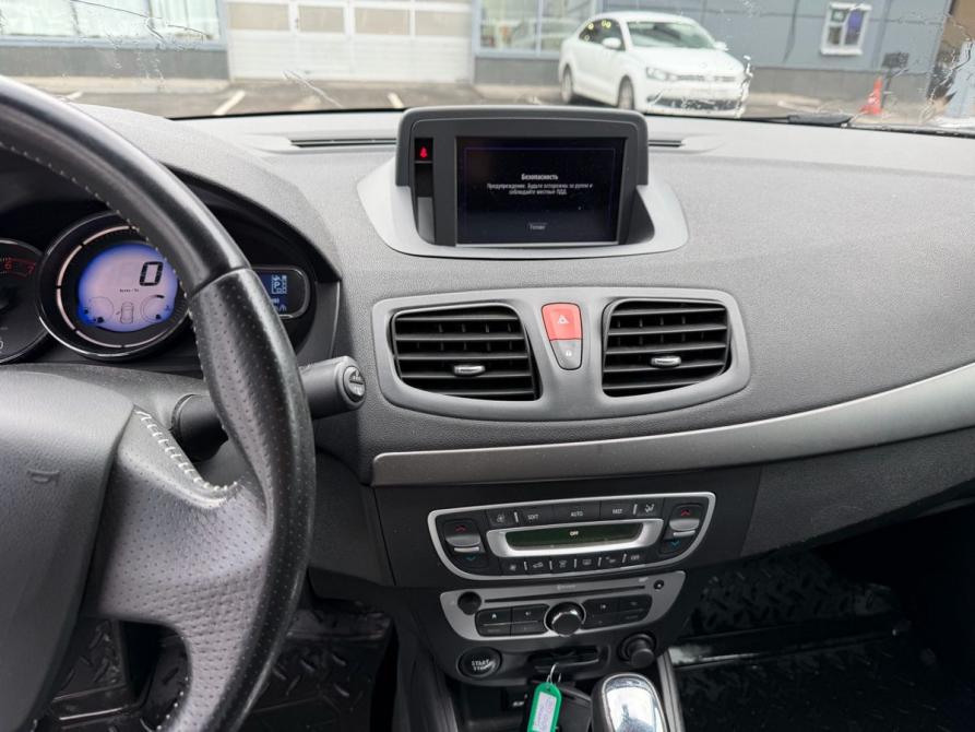 Renault Fluence I Рестайлинг Санкт-Петербург  - изображение 5