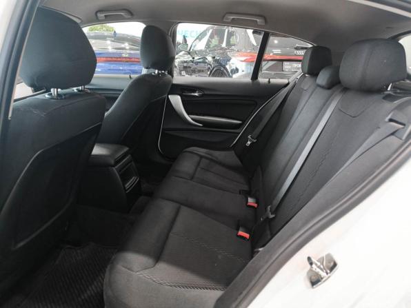BMW 1 серии II (F20/F21) с пробегом 2012 года, цена 950 000 рублей, 268321 км, хэтчбек, Автокод Объявления