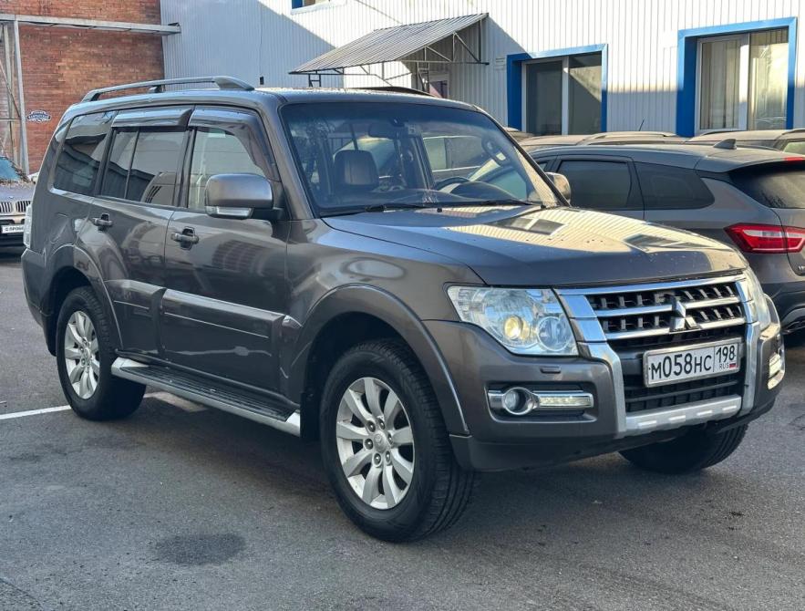 Mitsubishi Pajero IV Рестайлинг 2 Санкт-Петербург  - изображение 2