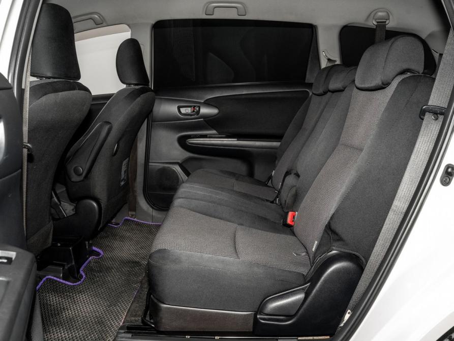 Toyota Wish II Рестайлинг Иркутск  - изображение 7