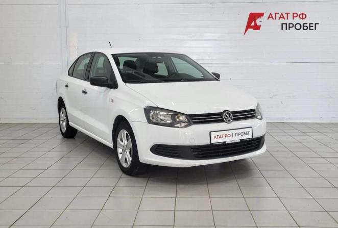 Volkswagen Polo V Рестайлинг с пробегом 2015 года, цена 988 000 рублей, 75095 км, седан, Автокод Объявления