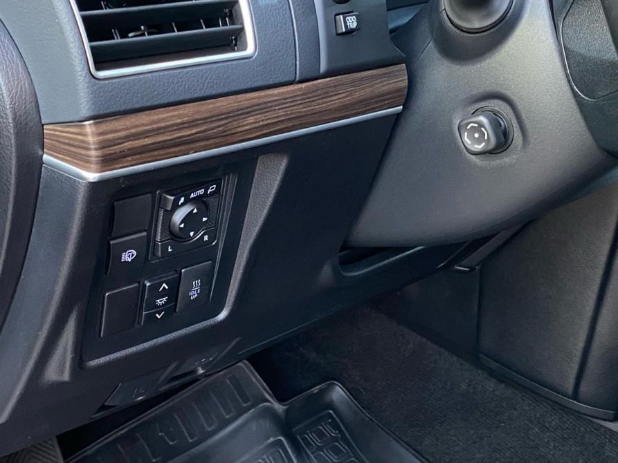 Toyota Land Cruiser Prado 150 Series Рестайлинг 3 Ростов-на-Дону  - изображение 18