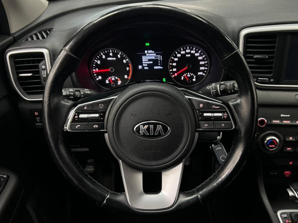 Kia Sportage IV Рестайлинг с пробегом 2021 года, цена 2 680 000 рублей, 69000 км, внедорожник, Автокод Объявления