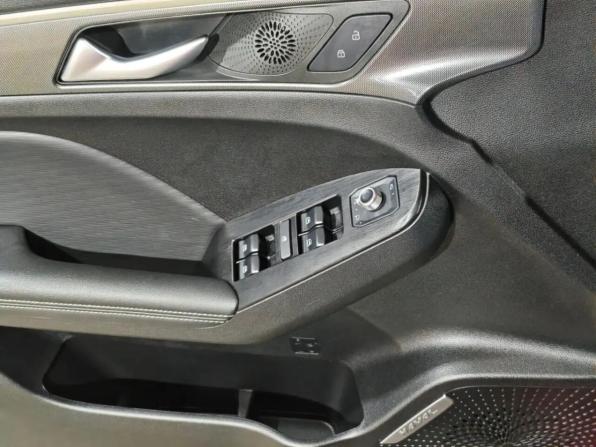 Haval Jolion I с пробегом 2023 года, цена 1 835 000 рублей, 61698 км, внедорожник, Автокод Объявления