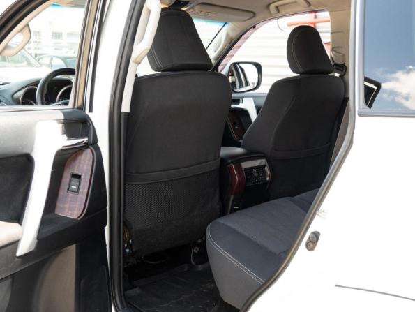Toyota Land Cruiser Prado 150 Series Рестайлинг 1 с пробегом 2016 года, цена 3 565 000 рублей, 206043 км, внедорожник, Автокод Объявления