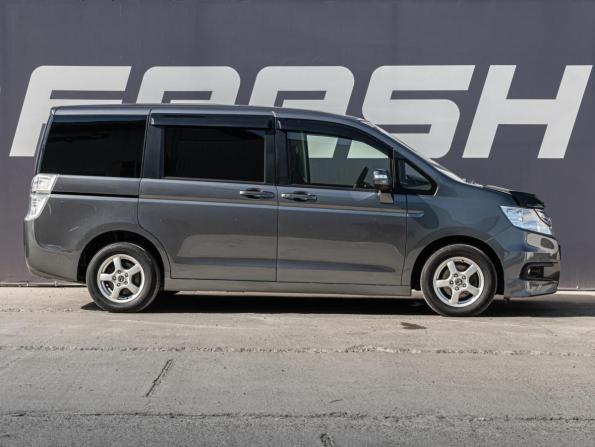 Honda Stepwgn IV с пробегом 2011 года, цена 1 575 000 рублей, 236283 км, минивэн, Автокод Объявления