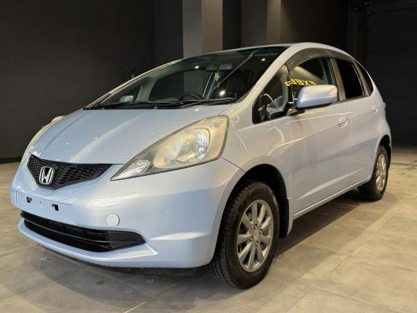 Honda Fit II с пробегом 2009 года, цена 687 000 рублей, 108000 км, хэтчбек, Автокод Объявления