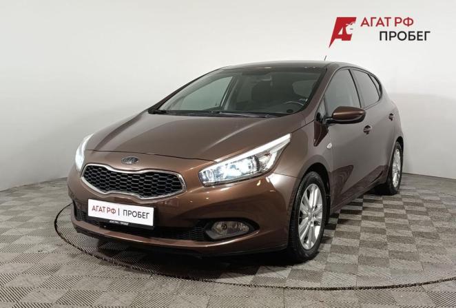 Kia Ceed II с пробегом 2014 года, цена 1 380 000 рублей, 107573 км, хэтчбек, Автокод Объявления