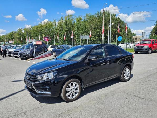Lada (ВАЗ) Vesta I с пробегом 2022 года, цена 999 995 рублей, 69767 км, седан, Автокод Объявления