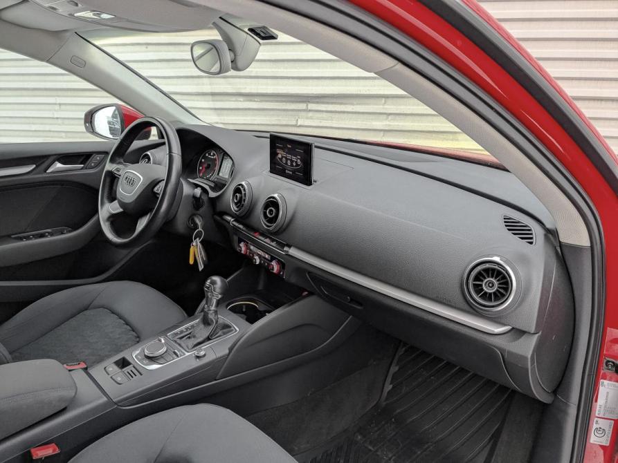 Audi A3 III (8V) Москва  - изображение 11
