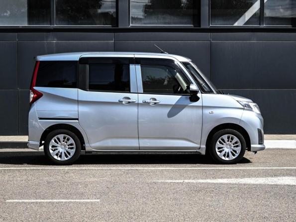 Subaru Justy V с пробегом 2018 года, цена 999 000 рублей, 61872 км, микровэн, Автокод Объявления