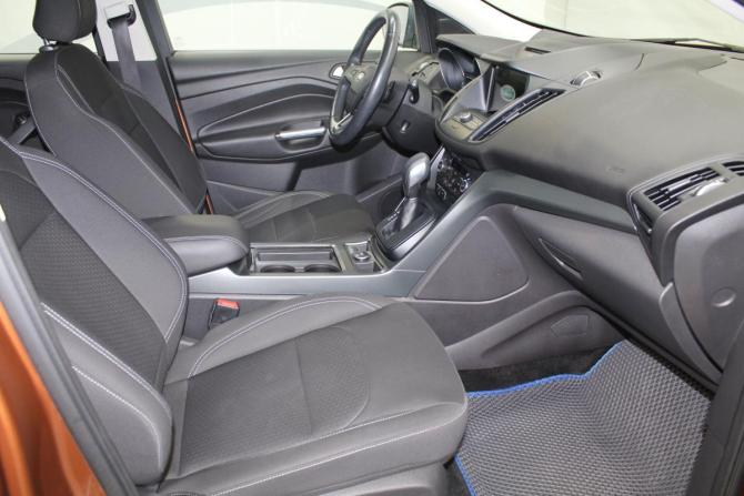 Ford Kuga II Рестайлинг с пробегом 2018 года, цена 1 779 000 рублей, 65500 км, внедорожник, Автокод Объявления