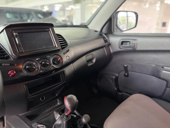 Mitsubishi L200 IV с пробегом 2013 года, цена 1 045 000 рублей, 280000 км, пикап, Автокод Объявления