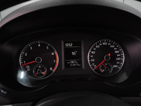 Volkswagen Jetta VI с пробегом 2012 года, цена 954 000 рублей, 210474 км, седан, Автокод Объявления