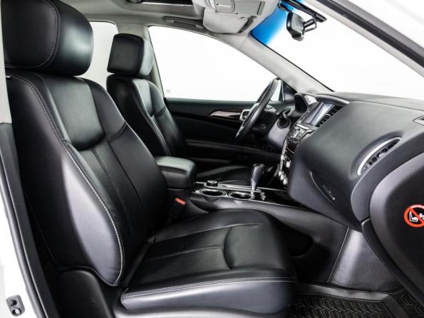 Nissan Pathfinder IV с пробегом 2015 года, цена 1 799 000 рублей, 153704 км, внедорожник, Автокод Объявления