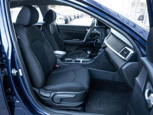 Kia Optima IV Рестайлинг с пробегом 2019 года, цена 1 643 000 рублей, 126425 км, седан, Автокод Объявления