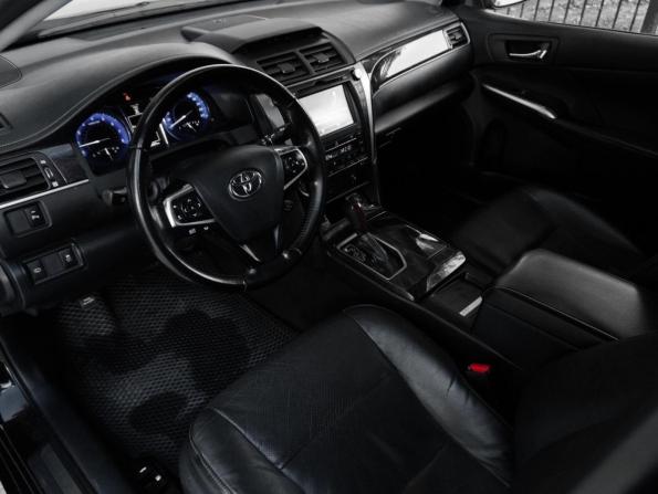Toyota Camry VII (XV50) Рестайлинг с пробегом 2017 года, цена 2 329 000 рублей, 105879 км, седан, Автокод Объявления