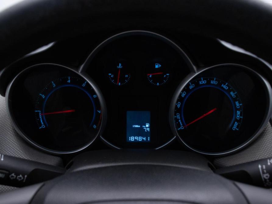 Chevrolet Cruze I Москва  - изображение 12