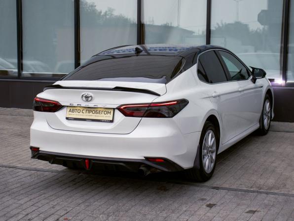 Toyota Camry VIII (XV70) Рестайлинг с пробегом 2021 года, цена 2 525 000 рублей, 113871 км, седан, Автокод Объявления